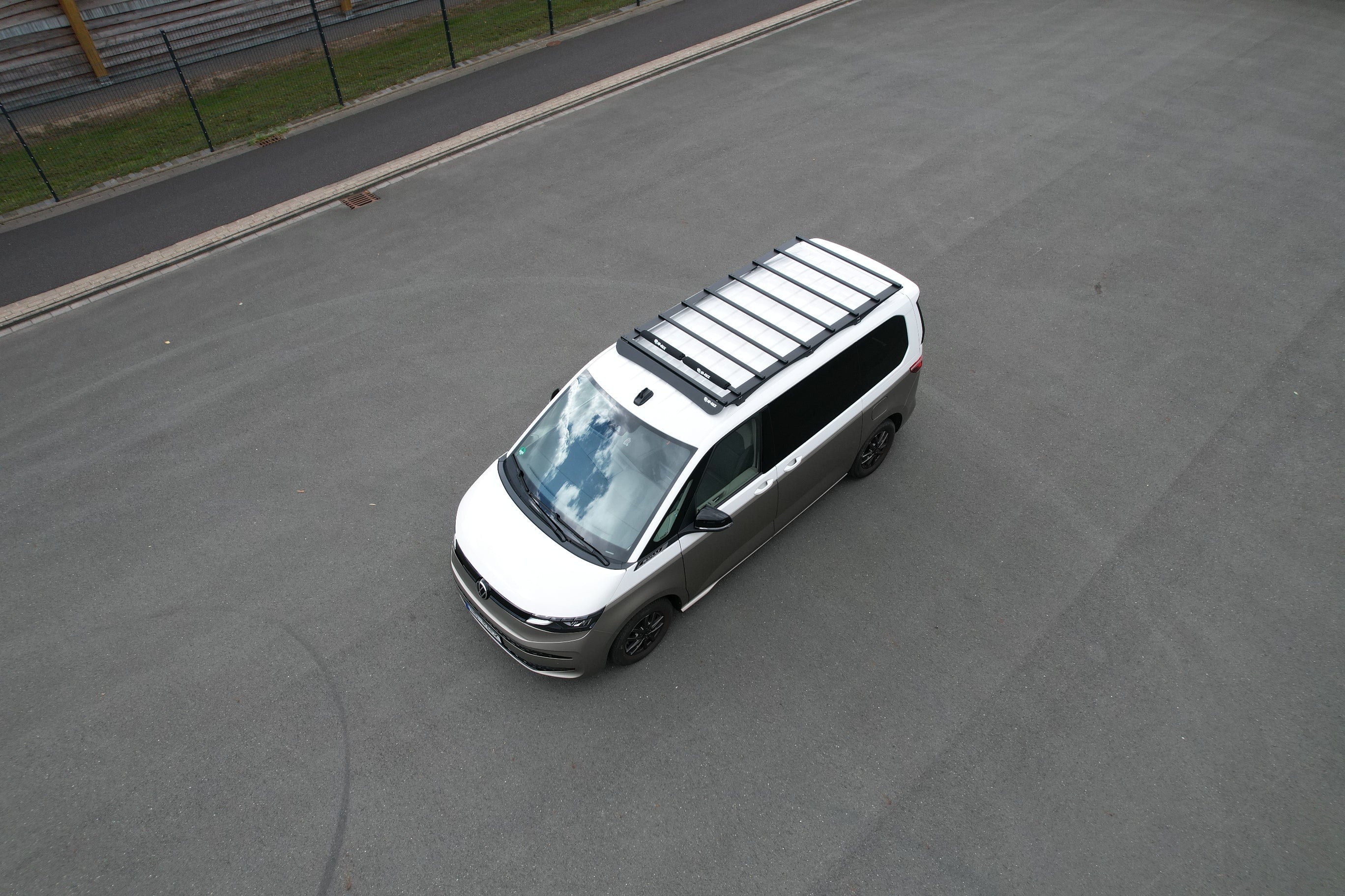 dachzelt t7 VW T7 Multivan Dachträger Plattform