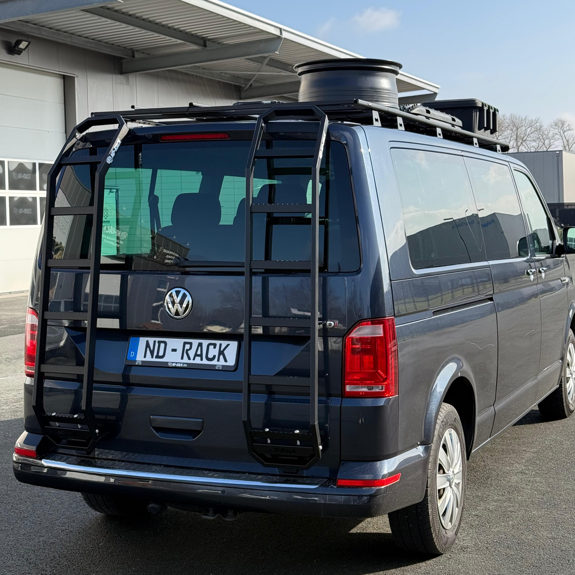 ND-Rack Heckleiter für VW T6 in Schwarz zum Klemmen