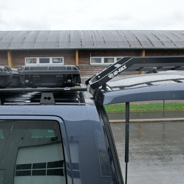 ND-Rack Heckleiter für VW T5 in Schwarz zum Klemmen